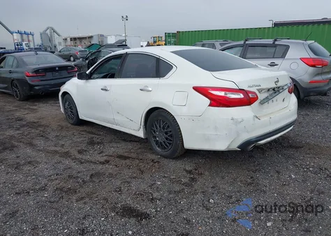 2017 Nissan Altima 2.5/2.5 S/2.5 Sl/2.5 Sr/2.5 Sv z USA, uszkodzony, nr VIN 1N4AL3AP4HN304364